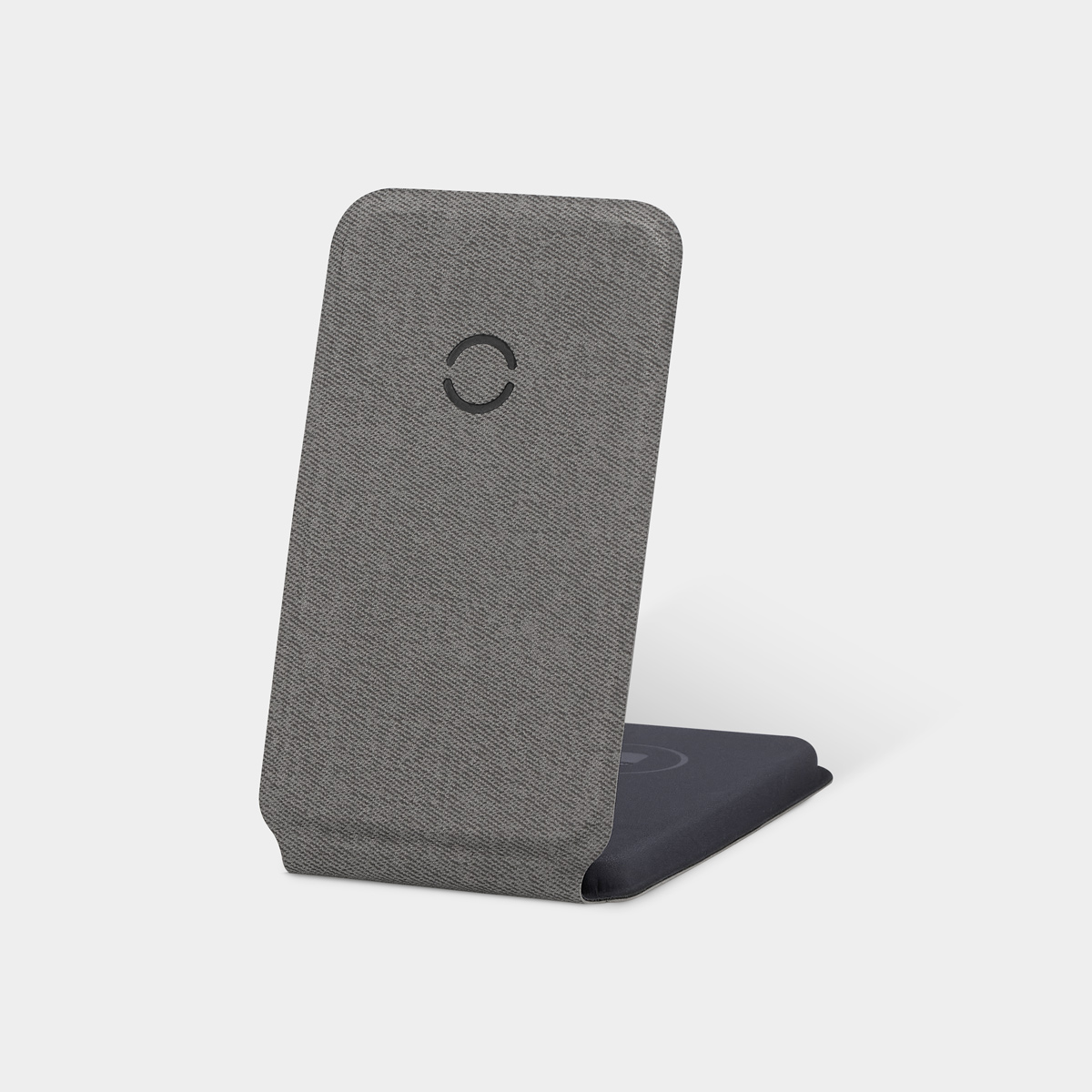 MULTICARGADOR INALÁMBRICO PLUGGY — 6