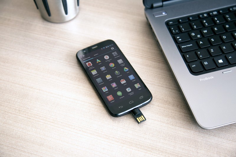BOLÍGRAFO USB 8 GB ELZ - Vista 7
