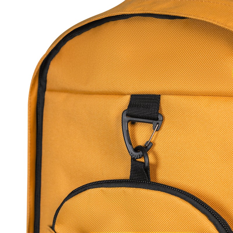MOCHILA DOKU AMARILLO